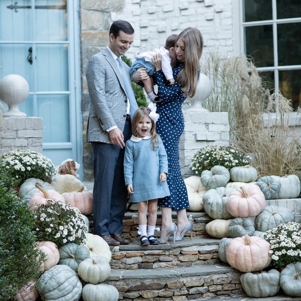 What To Wear For Holiday Photos & Family Holiday Cards