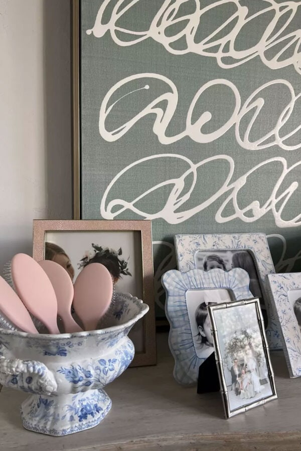 dresser styling with my favorite pink brushes