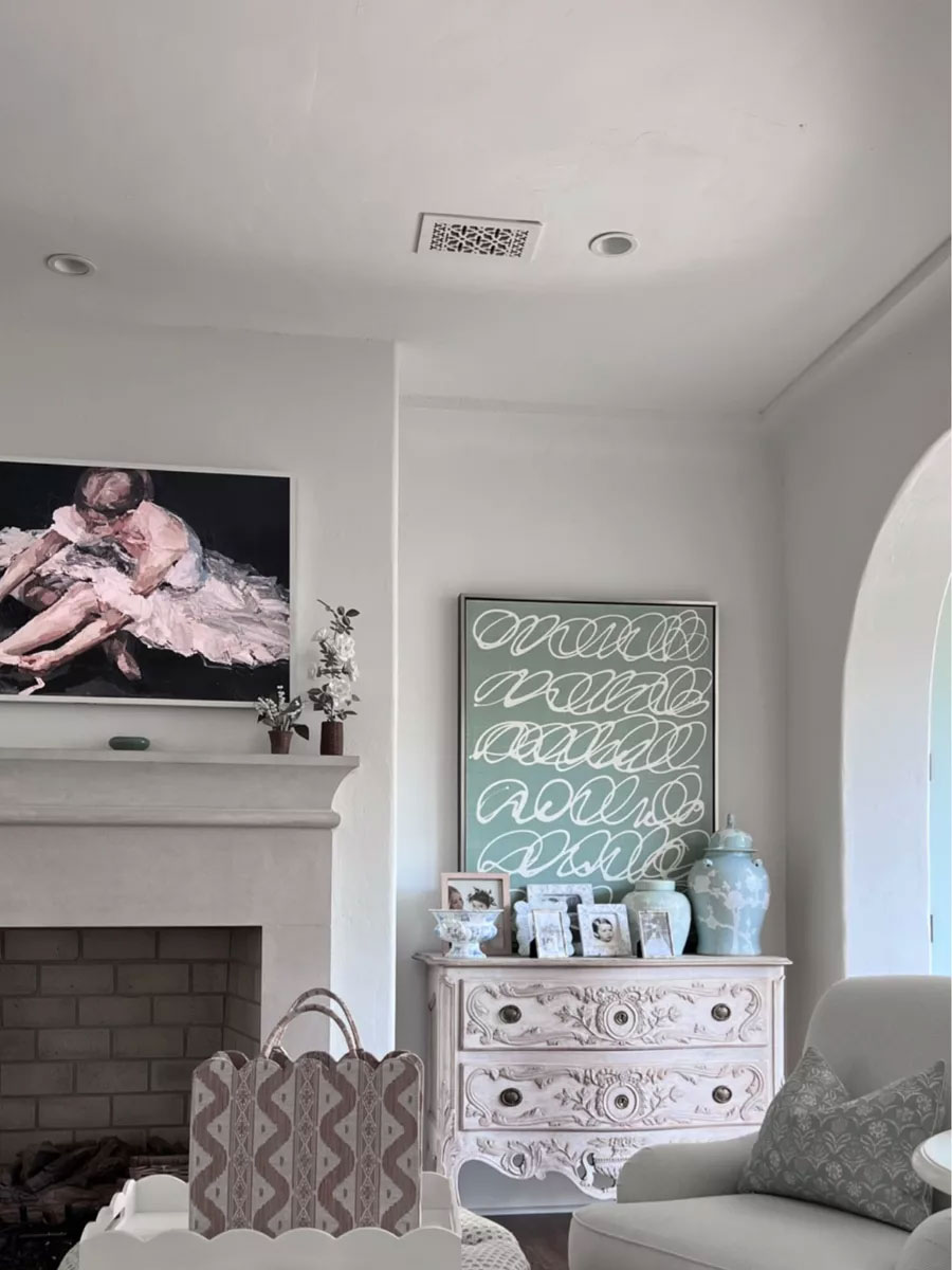 Grandmillennial living room